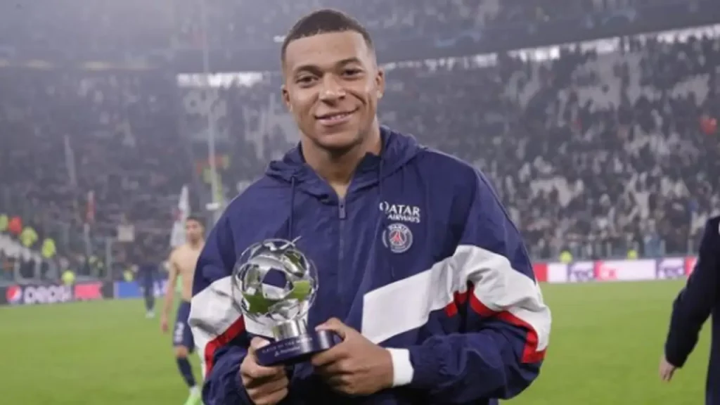 Kylian Mbappe Height | Girlfriend, Contract, Net Worth, Age, Salary